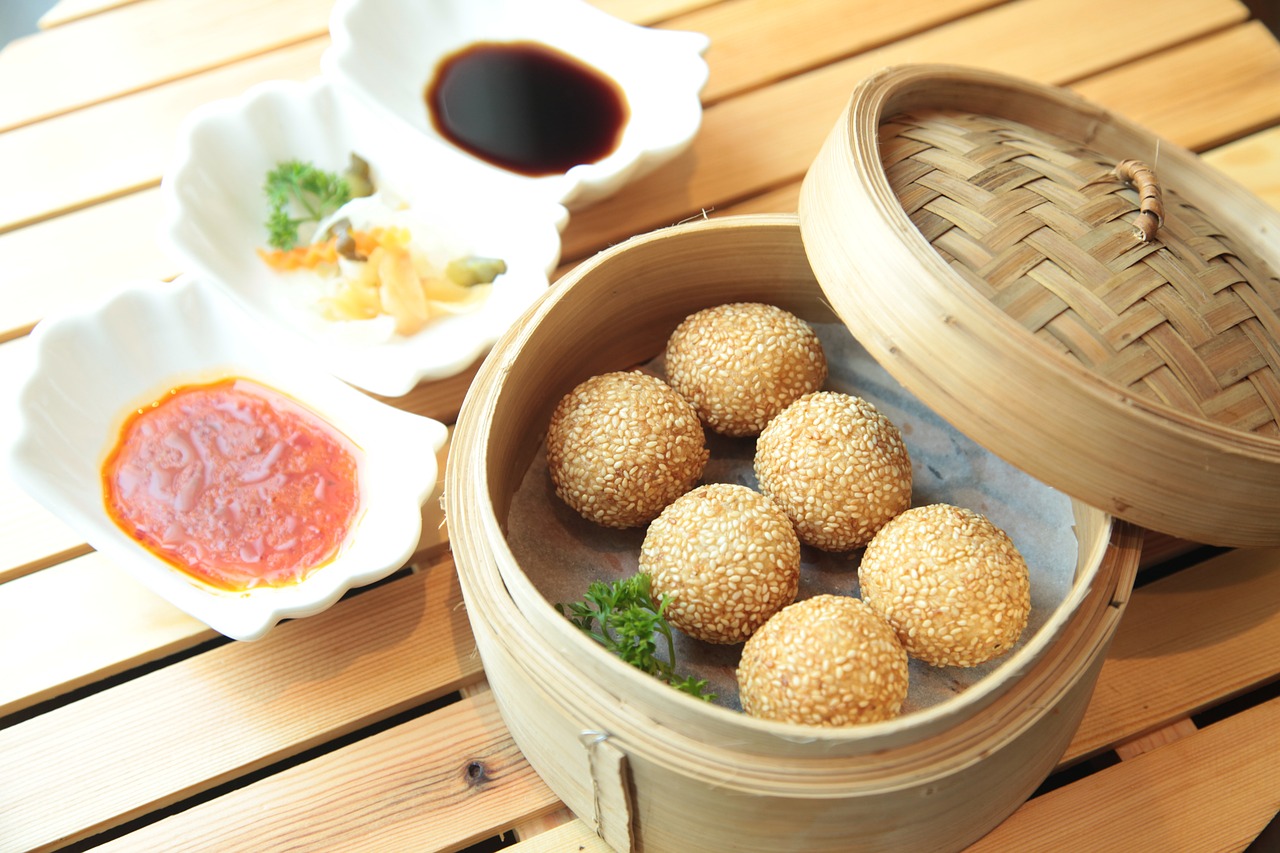 探索傳統(tǒng)美食創(chuàng)新之路，最新餃子包法分享
